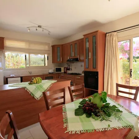 Villa Mayia *
